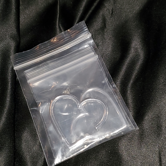 Hoop earrings - Picture 6 of 6